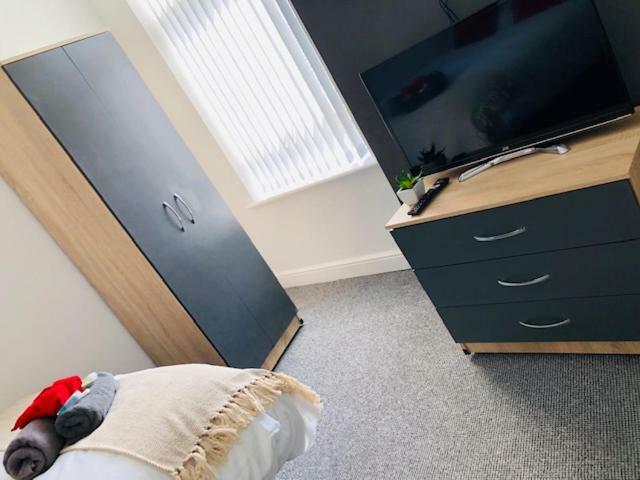 Townhouse @ 51 Balfour St, Stoke Hotel Buitenkant foto