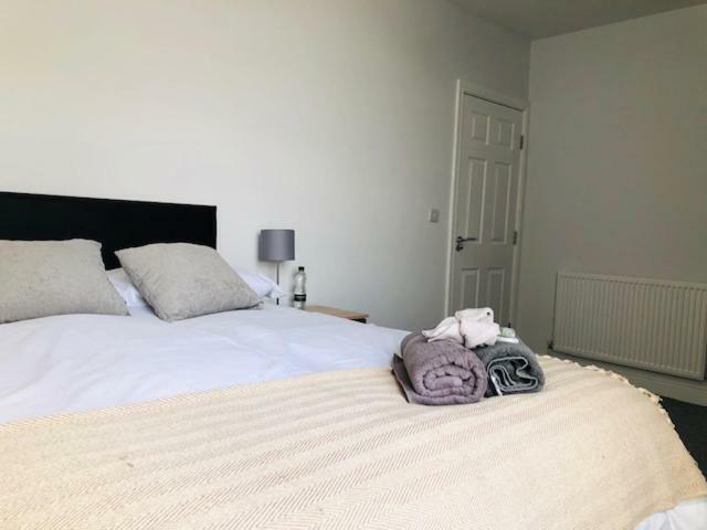Townhouse @ 51 Balfour St, Stoke Hotel Buitenkant foto
